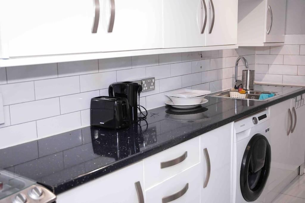 Two Bedroom Unit Apartamento